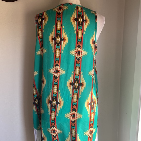 Aztec Style Tunic - Picture 4 of 7